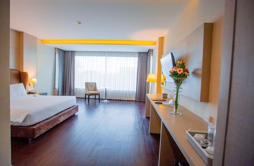 Chum Phae Hotel | The Cheewin Hotel And Convention