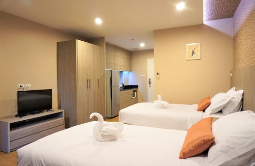 Bueng Kum Hotel | Nest n Rest Hotel