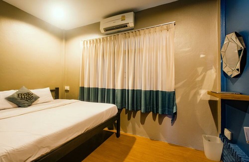 Downtown Krabi Hostel | Pak-Up Hostel