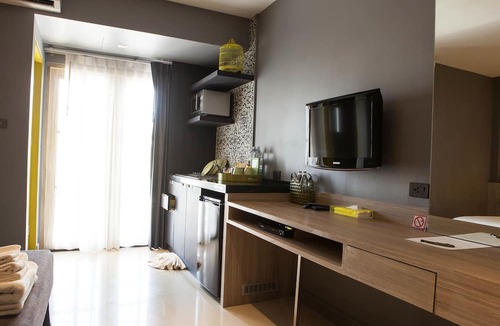 Chaweng City Center Hotel | Ploen Chaweng Koh Samui by Tolani