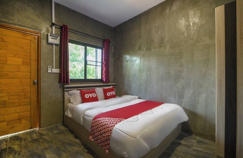 Lat Krabang Hotel | OYO 808 Kawin Home