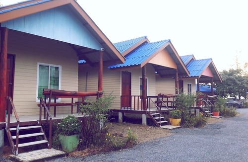 La-ngu Hotel | Ban Chomlay Resort Satun