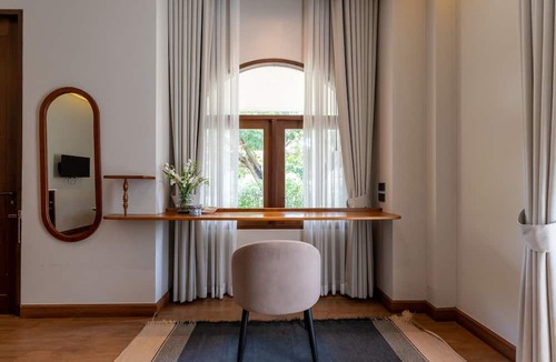 Khlong Song Ton Nun Hotel | Ploen Pirom