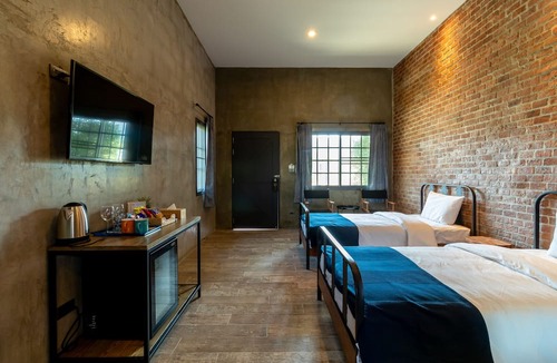 Wang Pong Hotel | The Barn Hua Hin