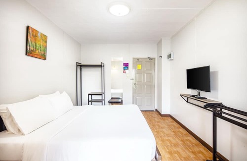 Bangkok Hotel | Livotel Express Hotel Bang Kruai Nonthaburi