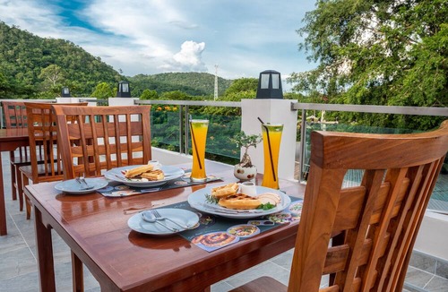 Pak Chong Hotel | Ozone Hotel Khao Yai