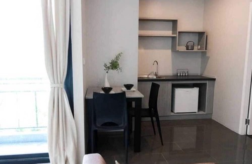 Bang Na Hotel | RQ Bangkok Sukhumvit 107 by Collection O
