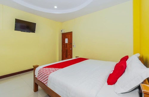 Phetchaburi Hotel | OYO 628 Dao Krajang
