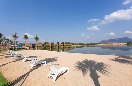 Nong Ya Plong Hotel | Montoro Resort