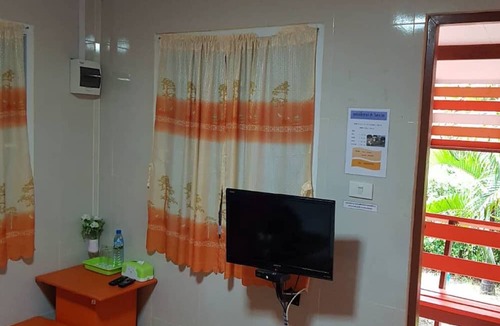 Tha Yang Hotel | OYO 75352 Hotel Family House And Resort Phetchaburi