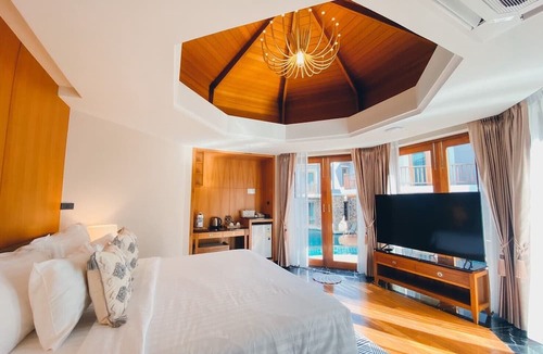 Khanom Hotel | Yotaka Khanom