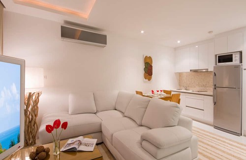 Mae Nam Hotel | Code Samui Hotel