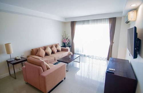 Nong Bon Hotel | Romance Hotel Bangna