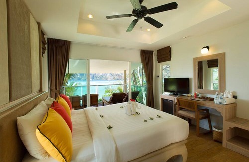 Ko Phi Phi Resort | Bayview Resort Phi Phi Island - Beach Front Resort