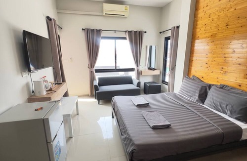 Bang Rak Phatthana Hotel | Buathong Pool Villa