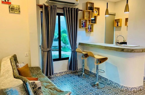 Kampot Hotel | Raing Phnom Bungalow