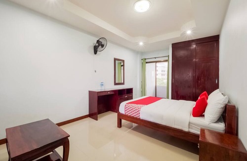Bang Pla Soi Hotel | OYO 1087 Udom Khomkham Apartment