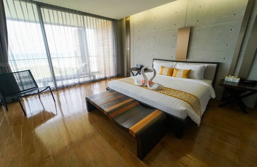 Ban Chang Hotel | Serene Phla resort and restaurant