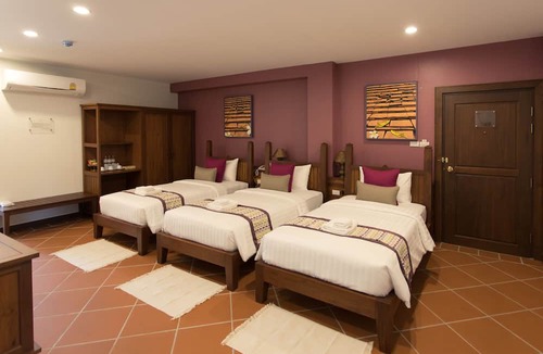 Chiang Mai Hotel | Villa Sanpakoi