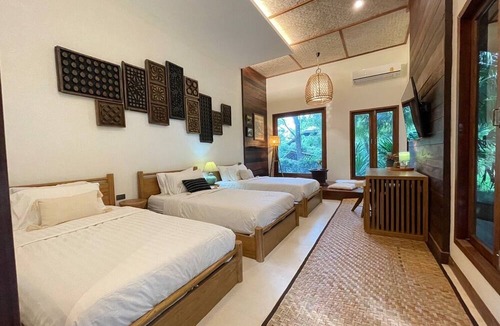 San Pa Thong Hotel | Tai resort