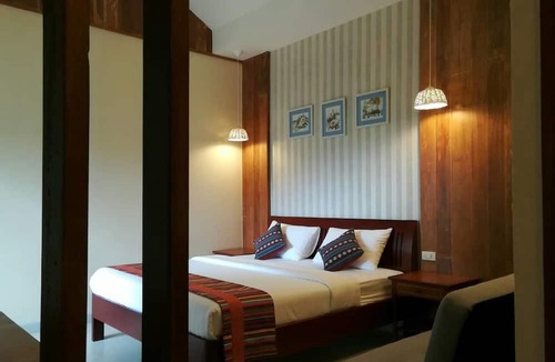 Suan Phueng Hotel | Baan Phuchalianglom