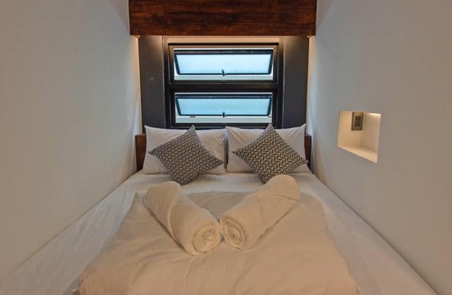 Wua Lai Hostel | The Entaneer Poshtel - Hostel