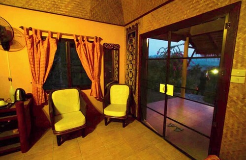 Mae Ai Hotel | Old Tree's House