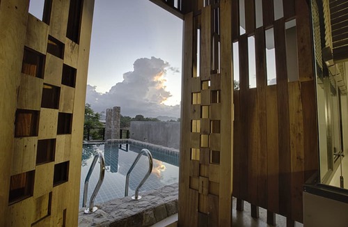Ban Tai Hotel | Natee The Riverfront Hotel Kanchanaburi