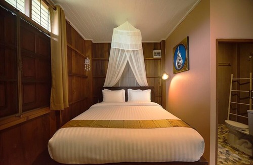 Chiang Dao Hotel | The Wes Village