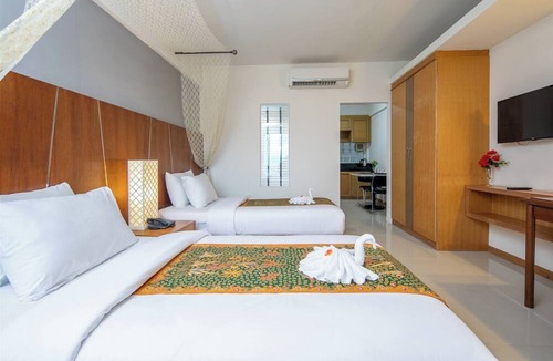 Thep Kasattri Hotel | Impress Resort