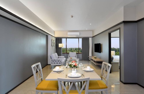 Bang Kadi Hotel | Tinidee Hotel Bangkok Golf Club