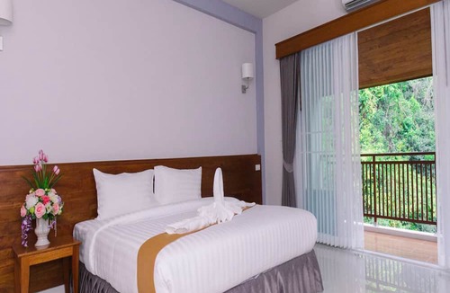 Pak Nam Hotel | Royal Hill Satun Hotel
