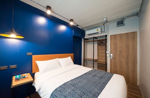 Thanon Phaya Thai Hostel | Natee Hostel