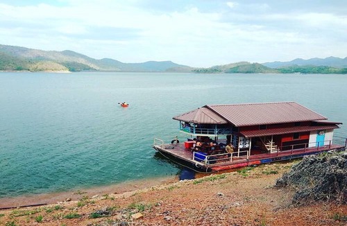 Si Sawat Hotel | Paelanlung