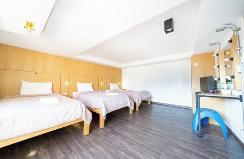 Wat Ket Hostel | Koenji Guest House & Bar Chiang Mai
