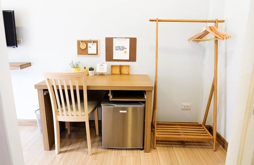 Mae Kon House | To the Moon Bed and Breakfast