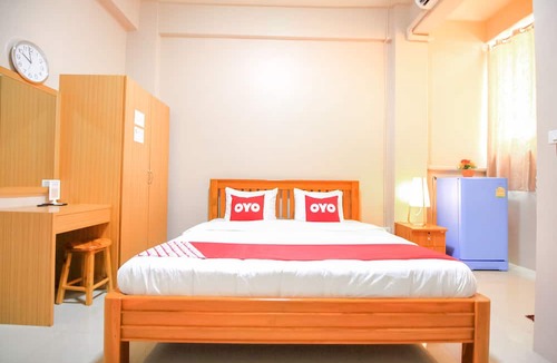 Nonthaburi Hotel | OYO 349 Aroonrung House