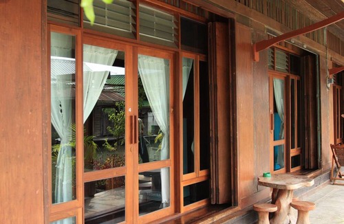 Amphawa House | Chotika Riverfront