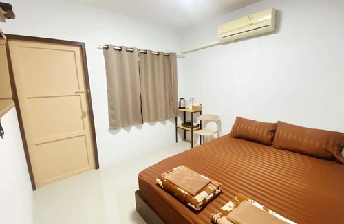 Amphawa House | Ploynam Homestay