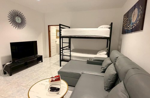 Haad Rin House | Richmond Guesthouse