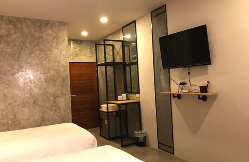 Phetchaburi Hotel | Pimchanok Resort