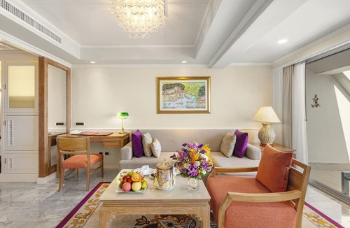 Pratumnak Hill Resort | Royal Wing Suites & Spa Pattaya