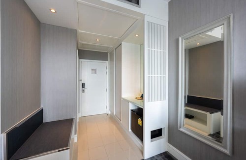 Bang Kra So Hotel | Grand Richmond Stylish Convention Hotel