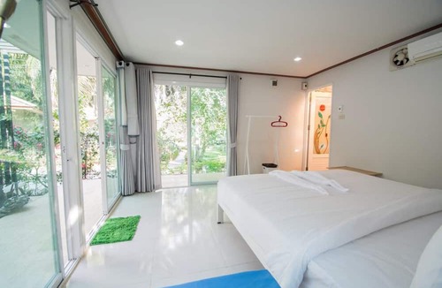 Nong Phlap Hotel | Ingkhao Glamping Resort Huahin