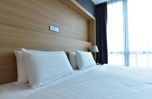 Downtown Hat Yai Hotel | The Three Hat Yai