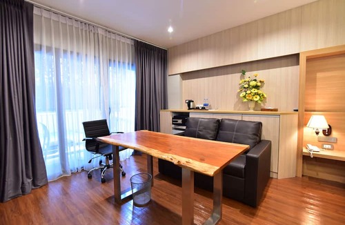 Downtown Hat Yai Hotel | The Three Hat Yai