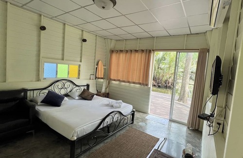 Amphawa Hotel | Kalacanal Resort