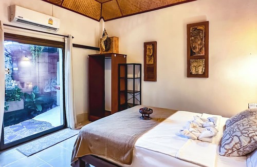 Chalong Hotel | Shanti Lodge Phuket