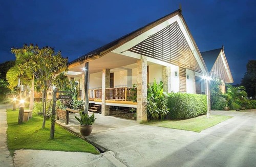 Buriram Hotel | Ruentara Resort & Villa