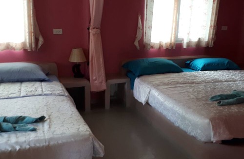 Suan Phueng Hotel | Baansongkhata